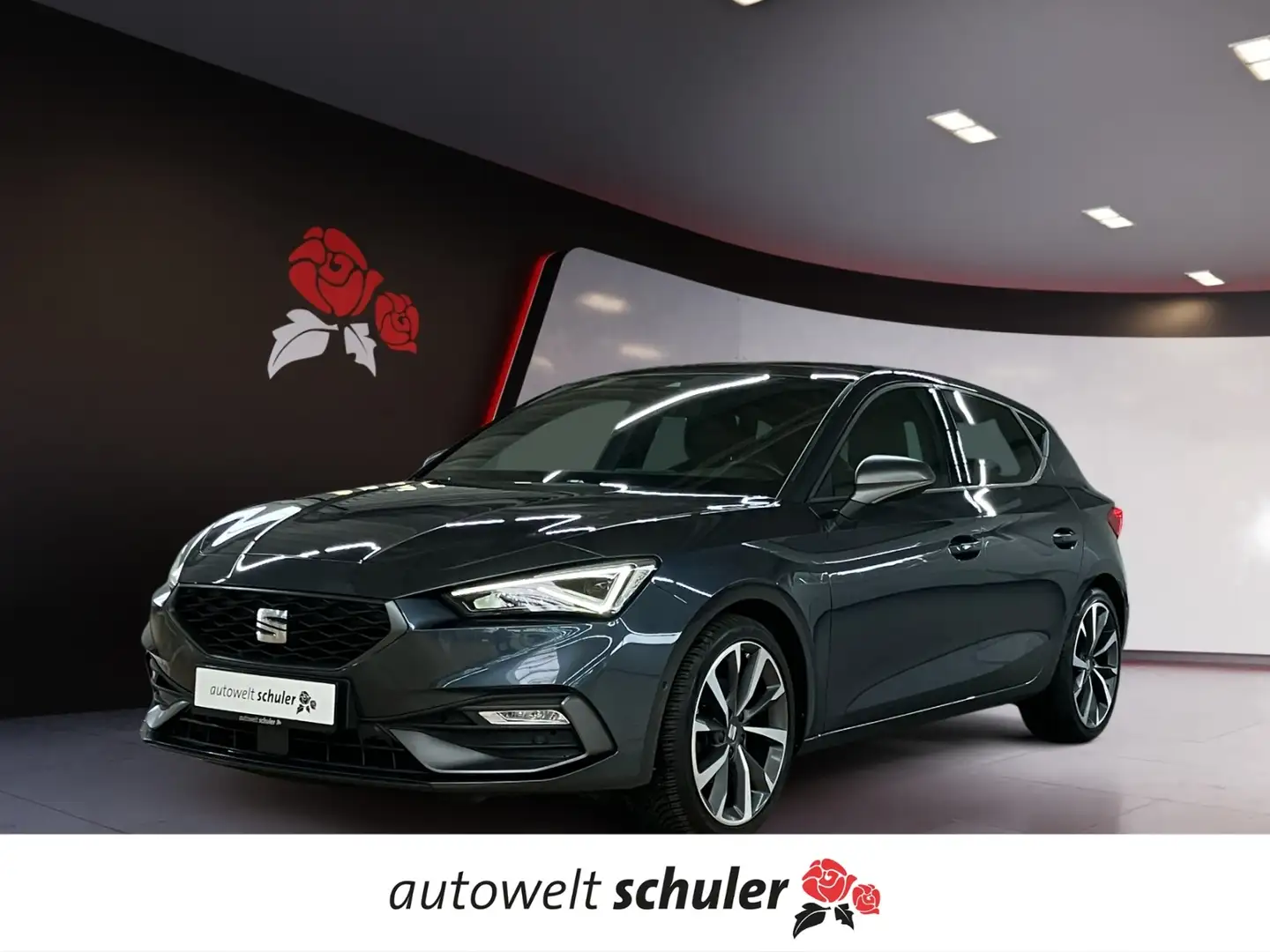 SEAT Leon 1.5 TSI FR AHK Pano LED Navi PDC Rfk Grau - 1