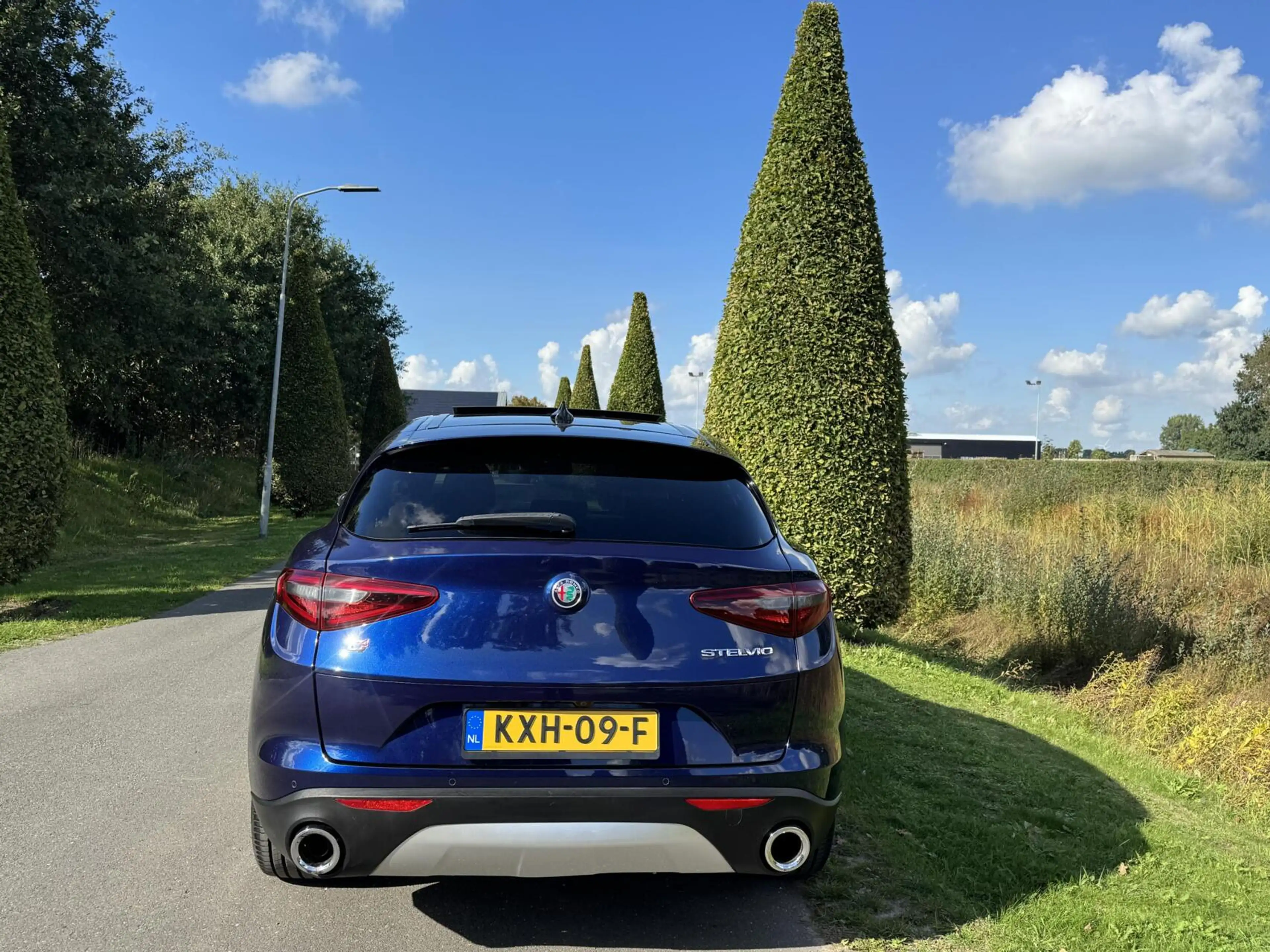 Alfa Romeo Stelvio 2.0t Q4 Veloce, pano, Harman Kardon, 20" — photo 5