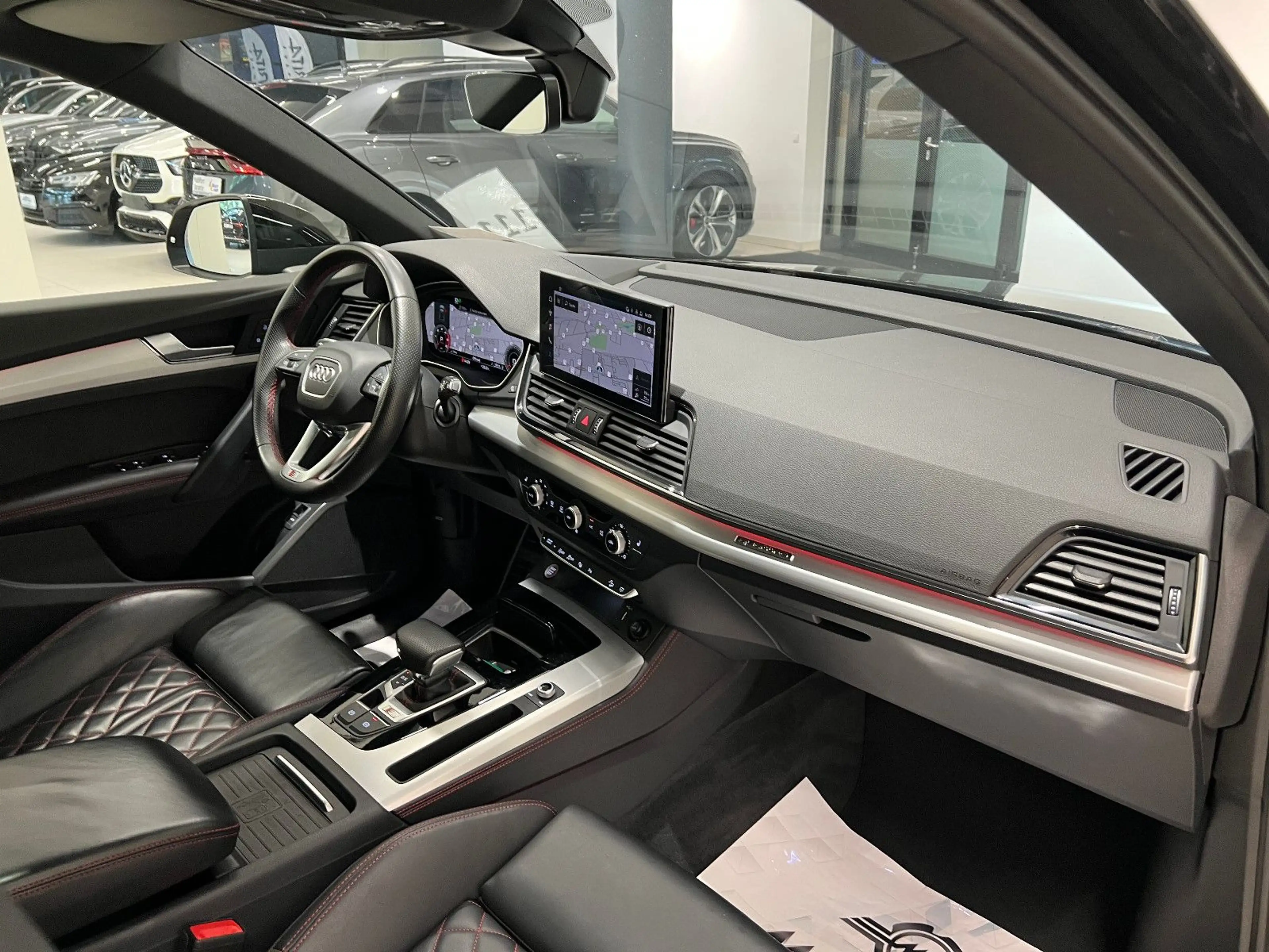 Audi SQ5 SPORTBACK 3.0|ACC|PANO|COCKPI|360|LUFT|NIGHT — photo 4