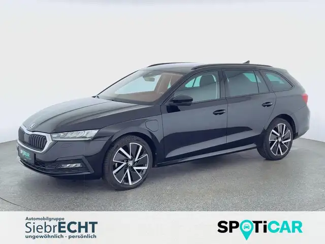 Skoda Octavia main image