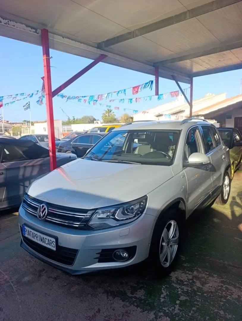 Volkswagen Tiguan Todoterreno Automático de 5 Puertas Gris - 1