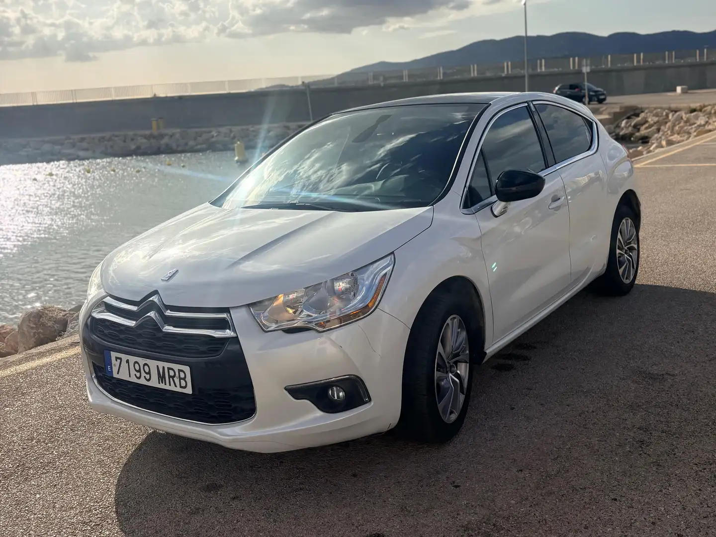 Citroen DS4 DS4 1.6e-HDi STT Design 115 Design Blanco - 1
