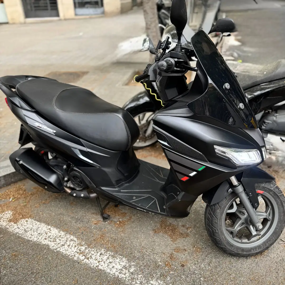 Aprilia SXR 50 Negro - 1