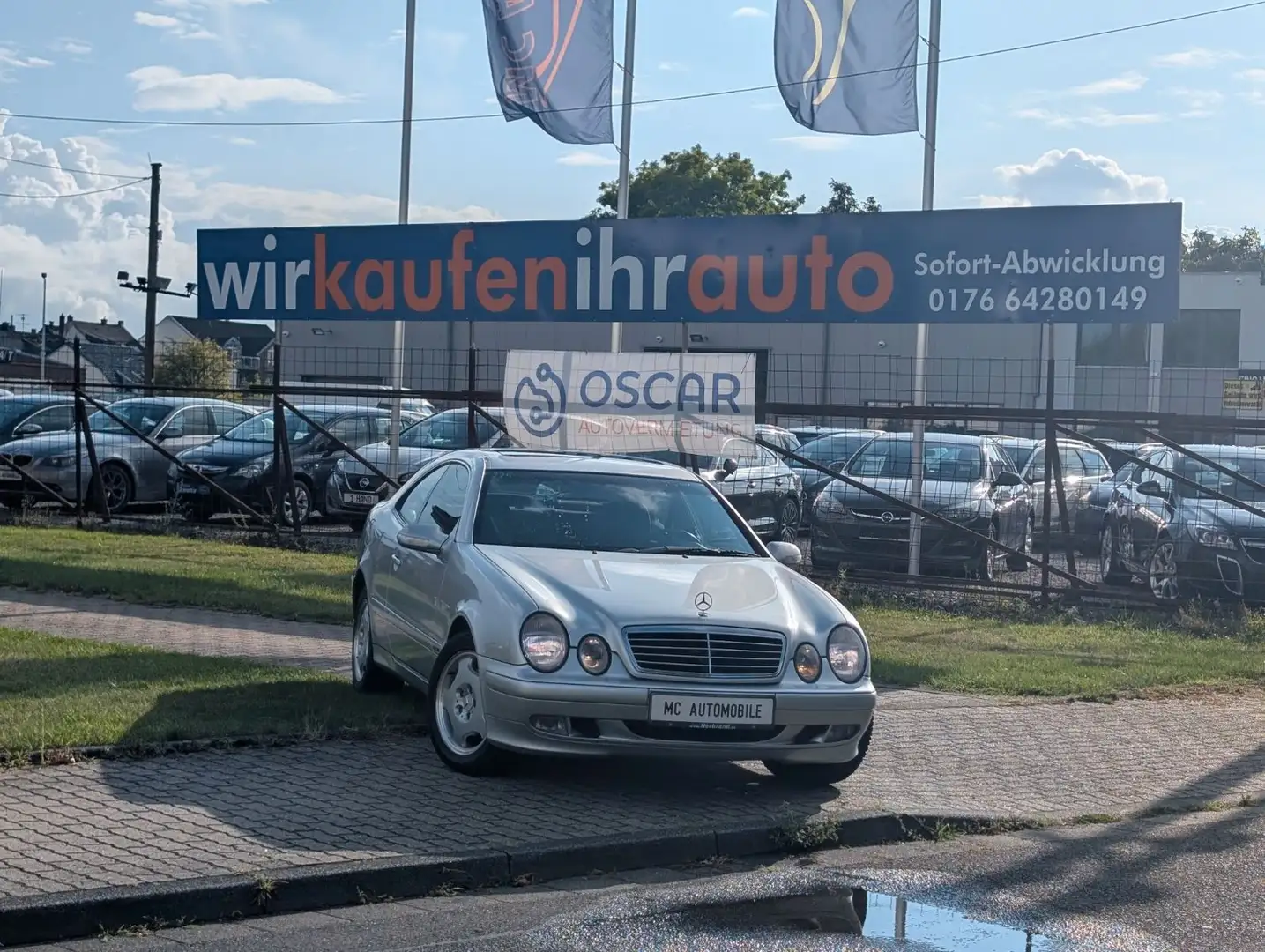 Mercedes-Benz CLK 320 ELEGANCE*TEMPOMAT*AHK*AUTOMATIK !! Argintiu - 1