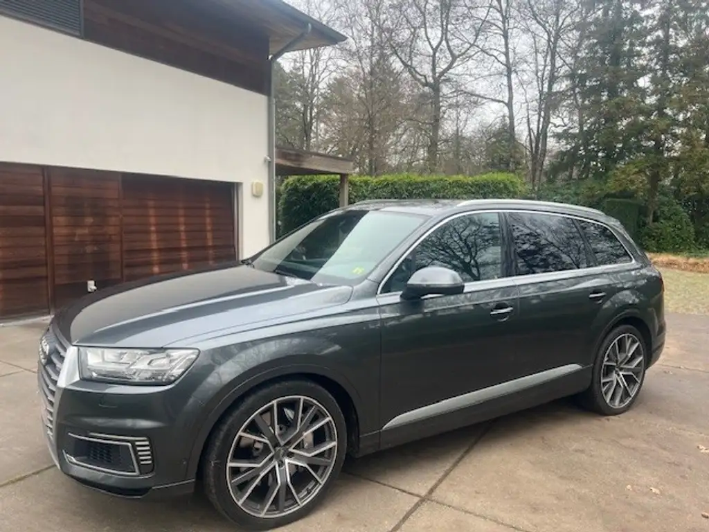 Audi Q7 e-tron 2016 из Европы — купить под ключ