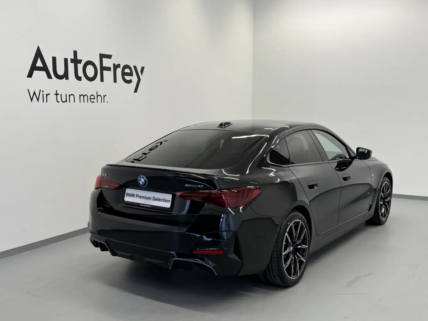 BMW i4 xDrive40 Noir - 2