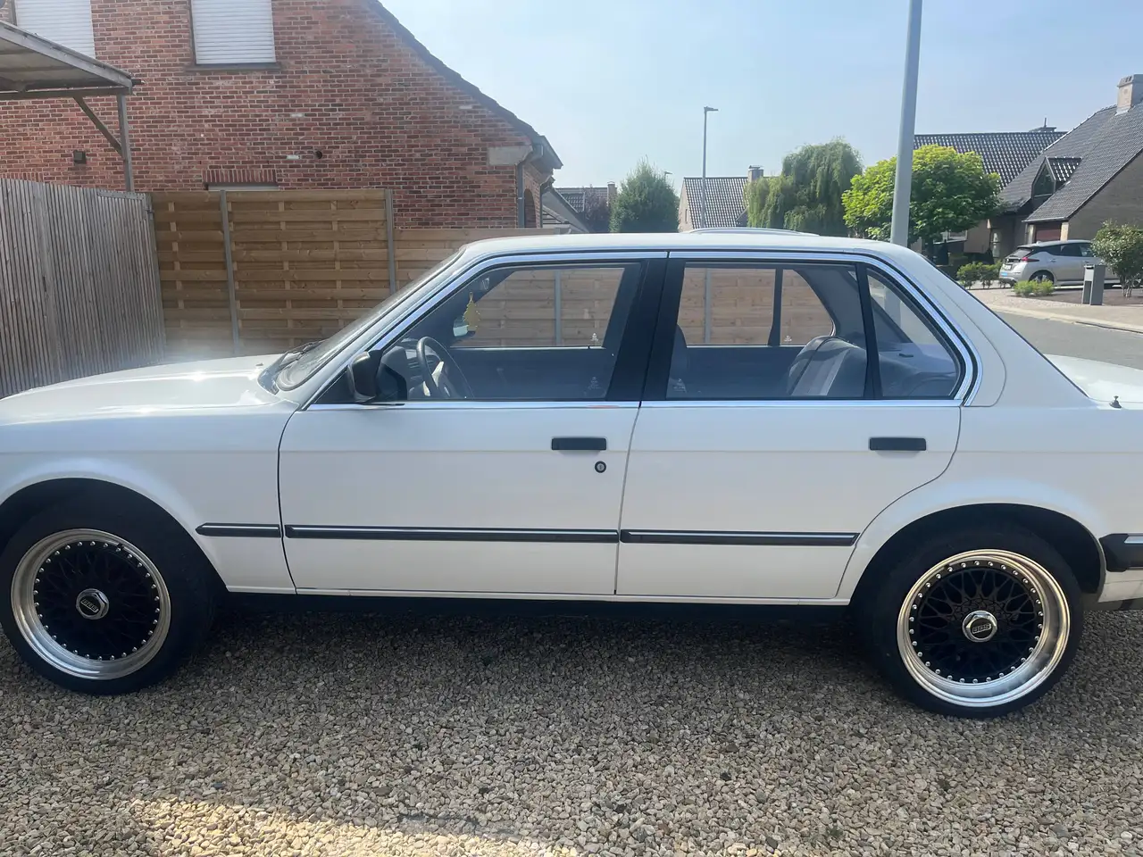 BMW 316, foto 2
