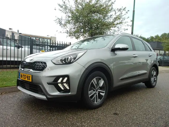 Kia Niro 1.6 GDi Hybrid 141pk DCT6 DynamicLine Clima Navi M