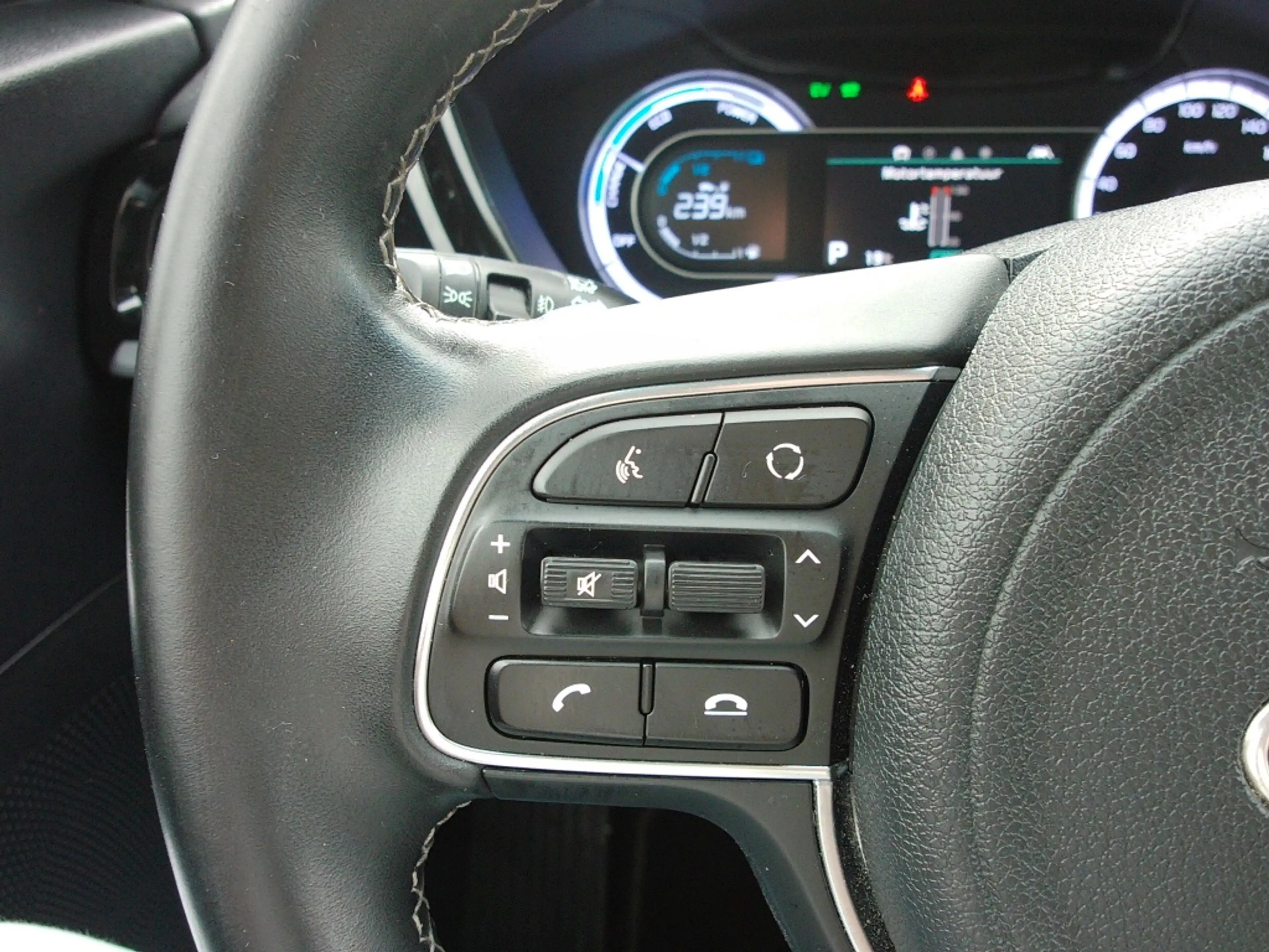 Kia Niro 1.6 GDi Hybrid 141pk DCT6 DynamicLine — photo 33
