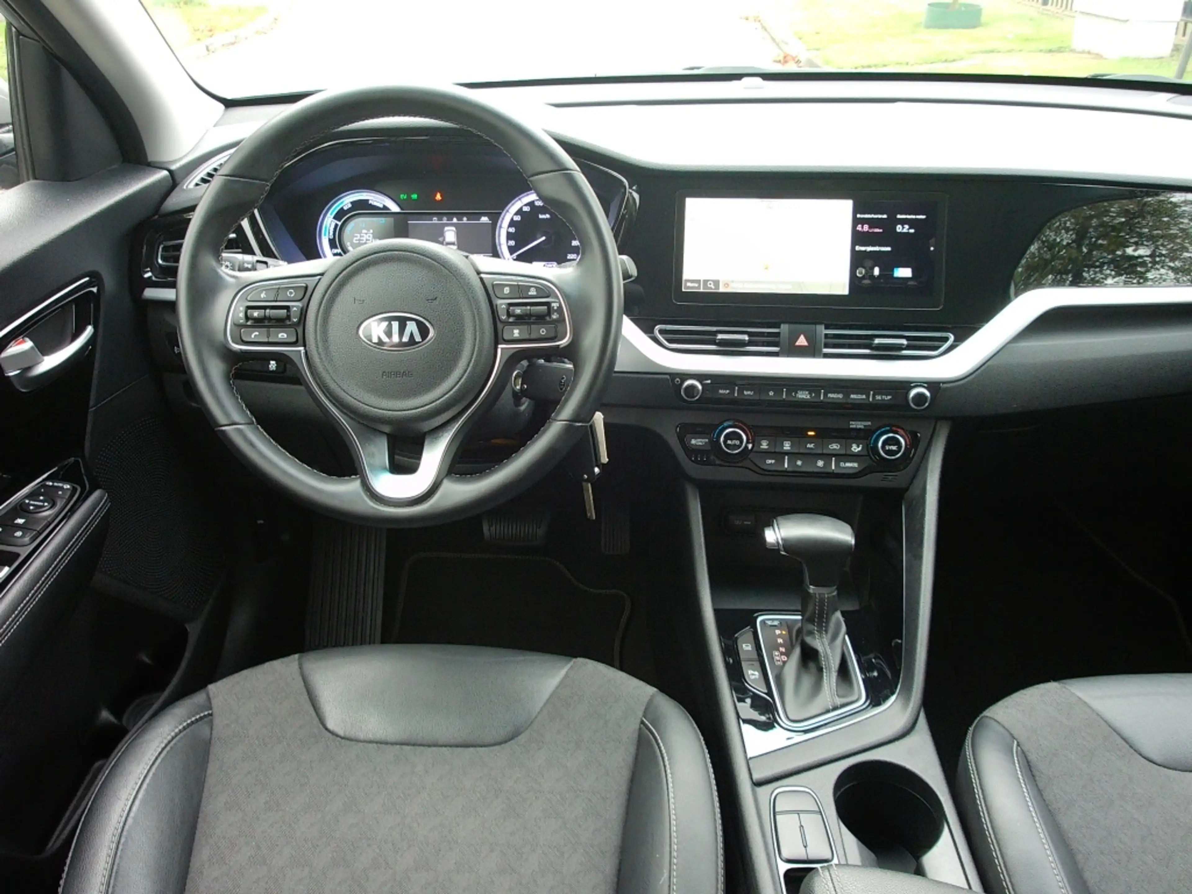Kia Niro 1.6 GDi Hybrid 141pk DCT6 DynamicLine — photo 17