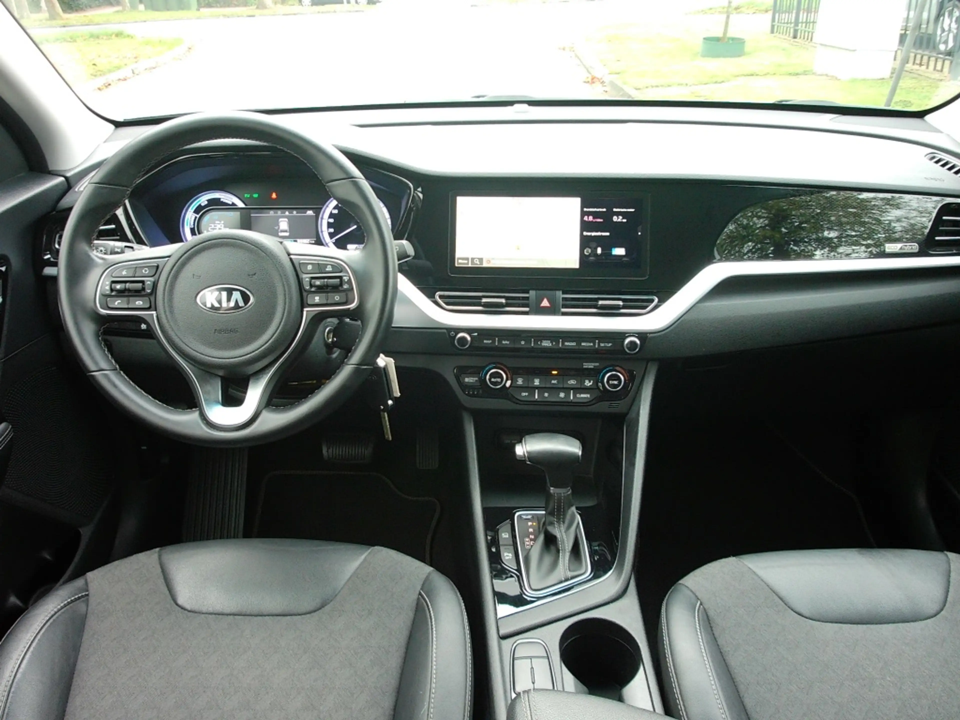Kia Niro 1.6 GDi Hybrid 141pk DCT6 DynamicLine — photo 4