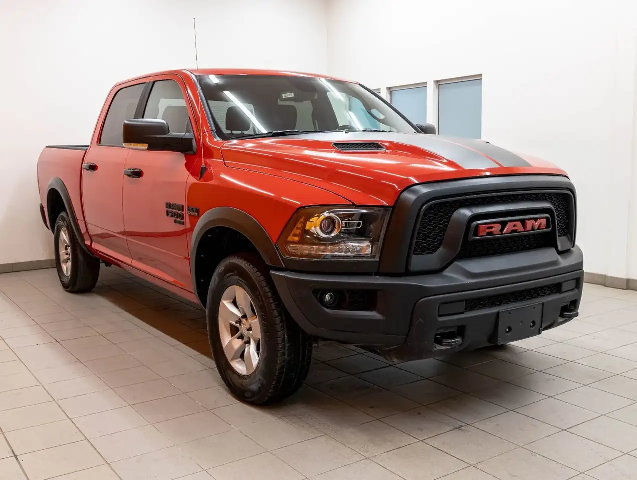 RAM 1500 снимка RAM 1500