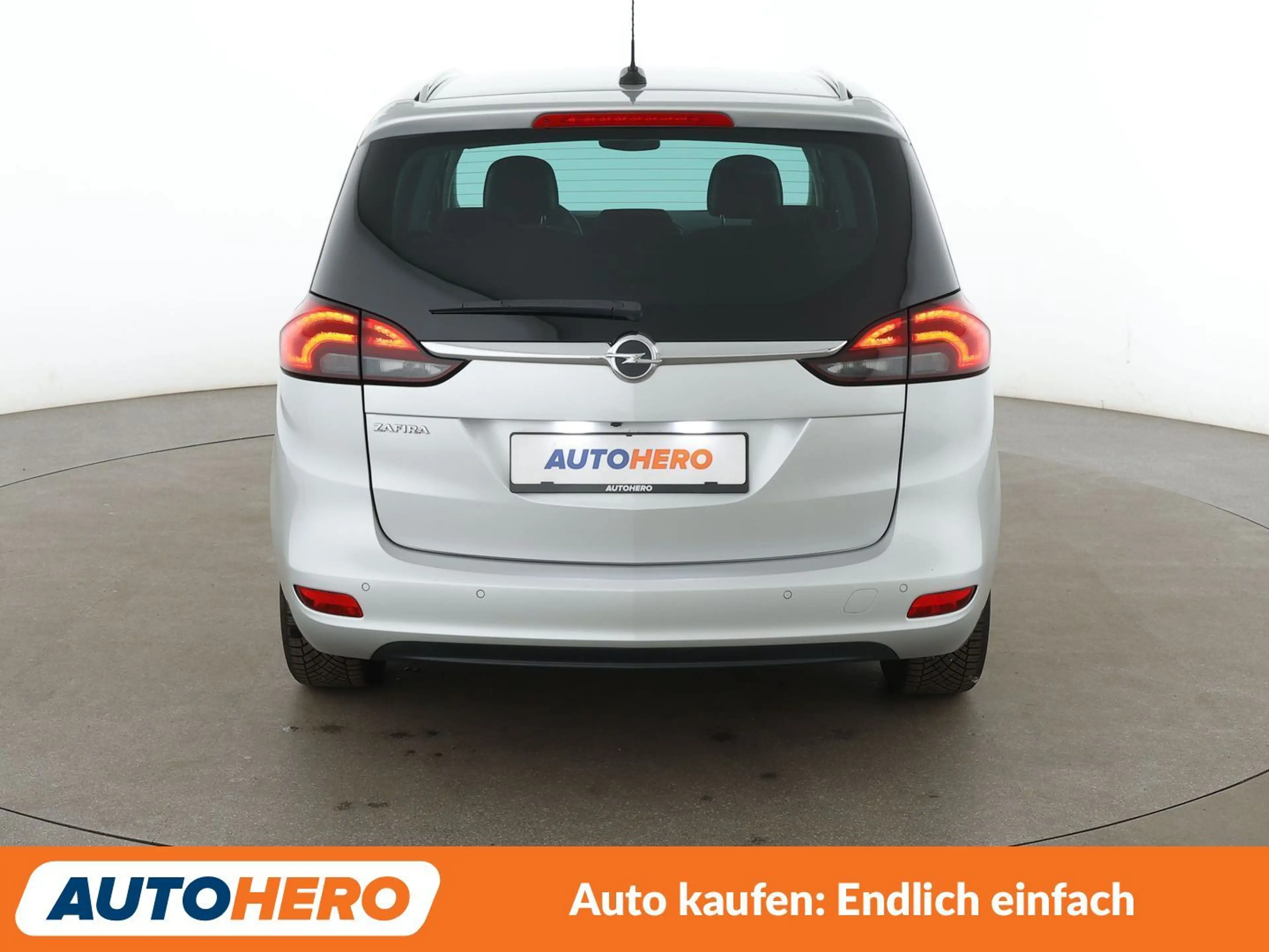 Opel Zafira Tourer 1.6 SIDI Turbo Innovation Aut.*PDC*NAVI*SHZ* — photo 5