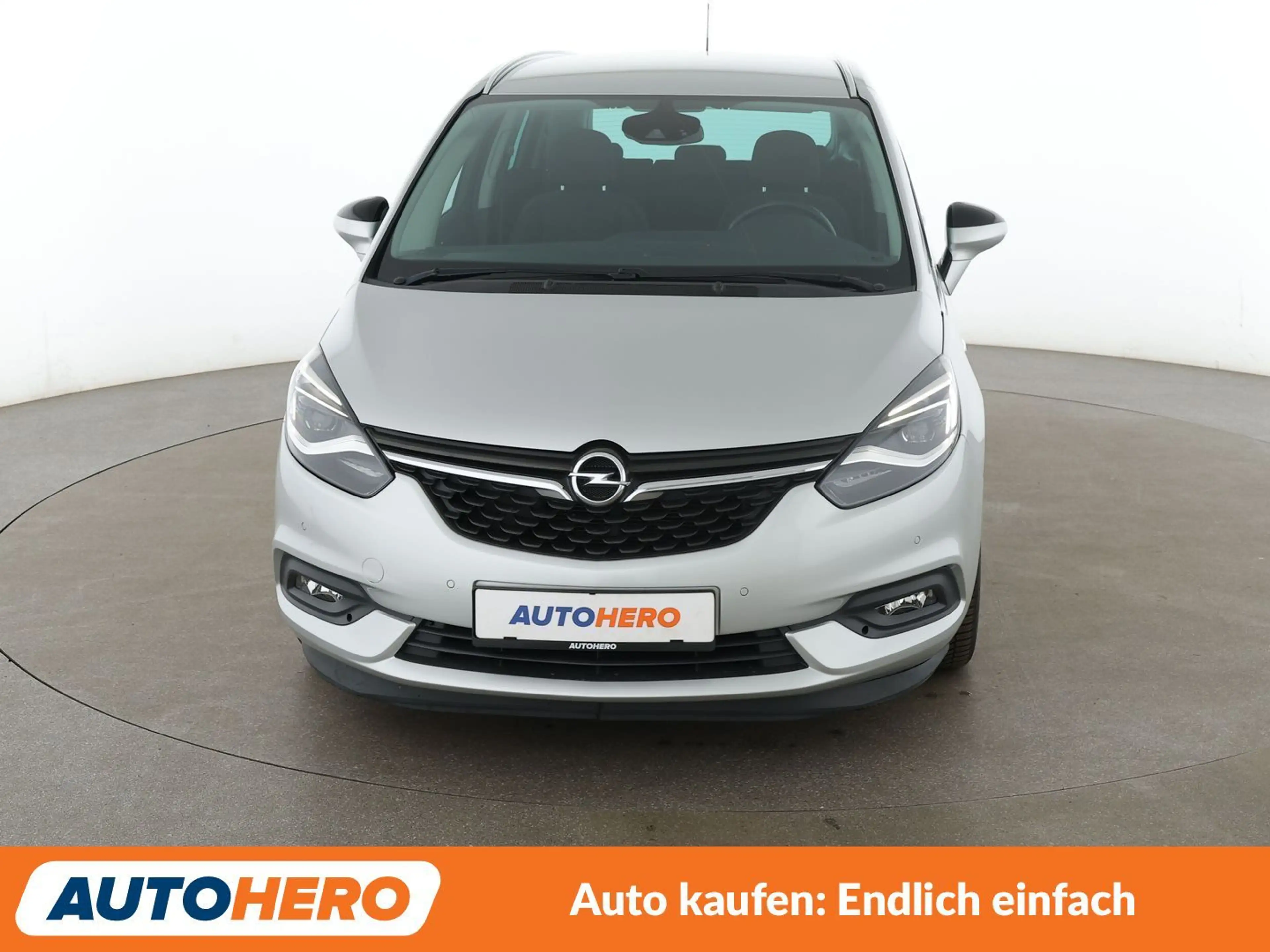 Opel Zafira Tourer 1.6 SIDI Turbo Innovation Aut.*PDC*NAVI*SHZ* — photo 9