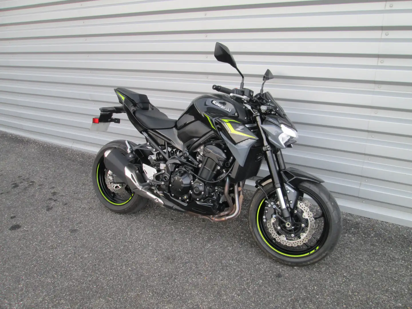 Kawasaki Z 900 Schwarz - 1