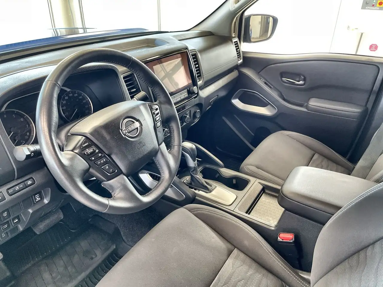 Nissan Frontier снимка Nissan Frontier