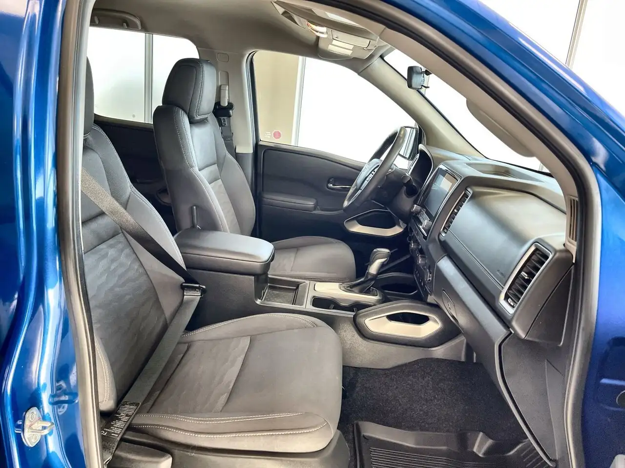 Nissan Frontier снимка Nissan Frontier