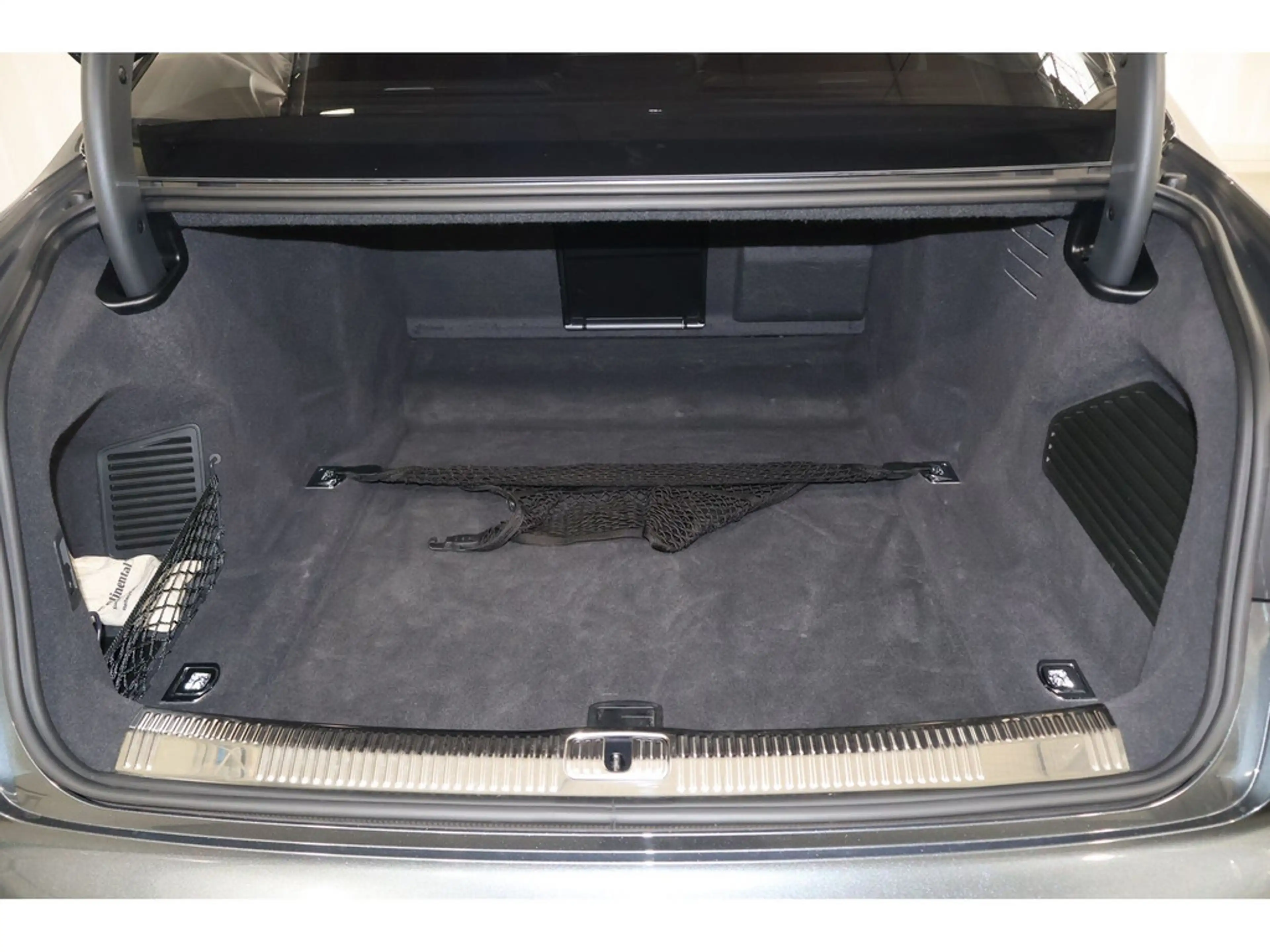 Audi S8 4.0 TFSI quattro B&O*Pano*SH HUD FondsitzP — photo 7