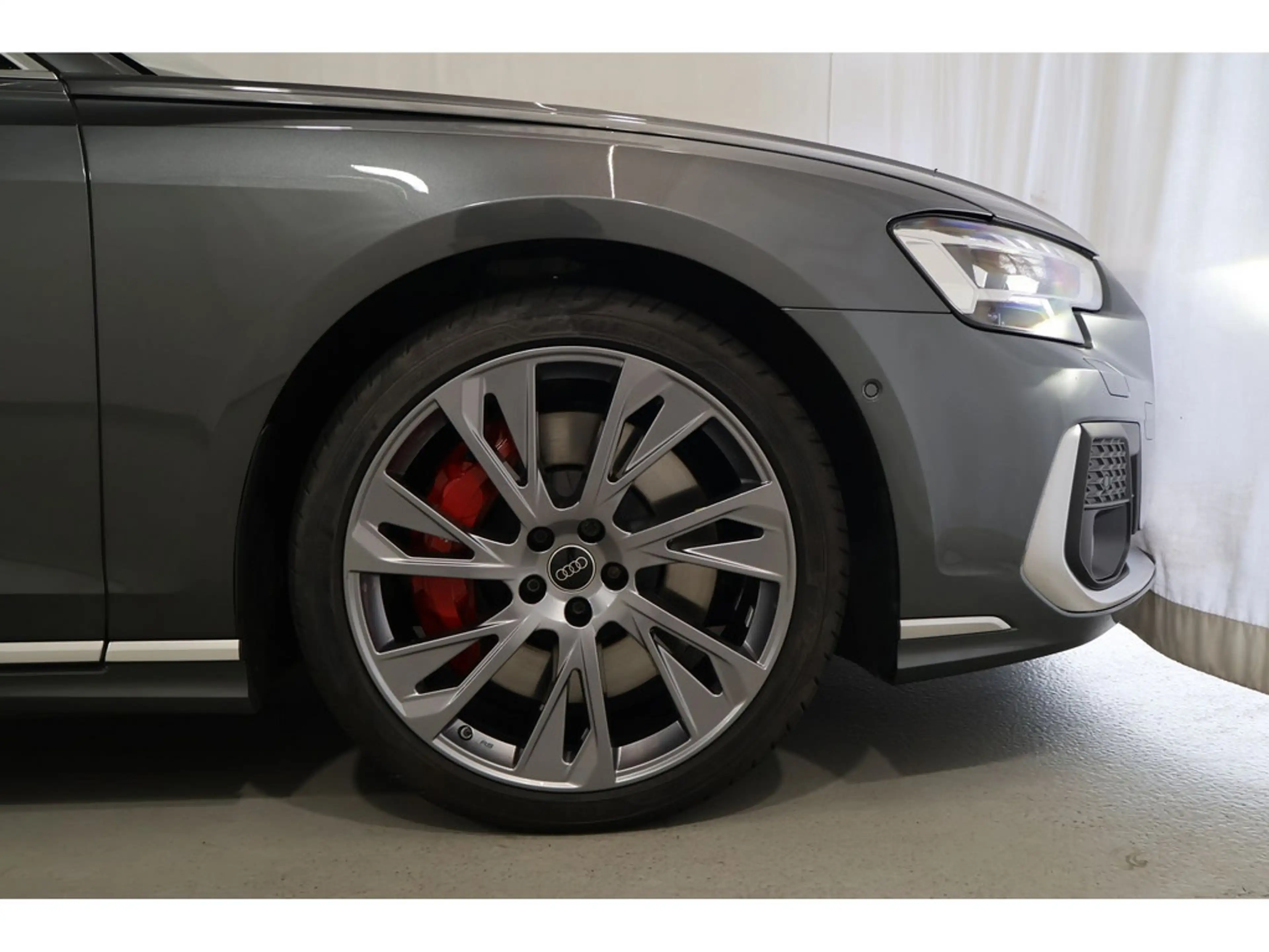 Audi S8 4.0 TFSI quattro B&O*Pano*SH HUD FondsitzP — photo 6