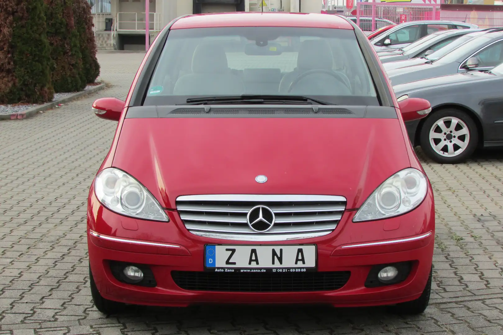 Mercedes-Benz A 150 A 150 Elegance Rot - 2