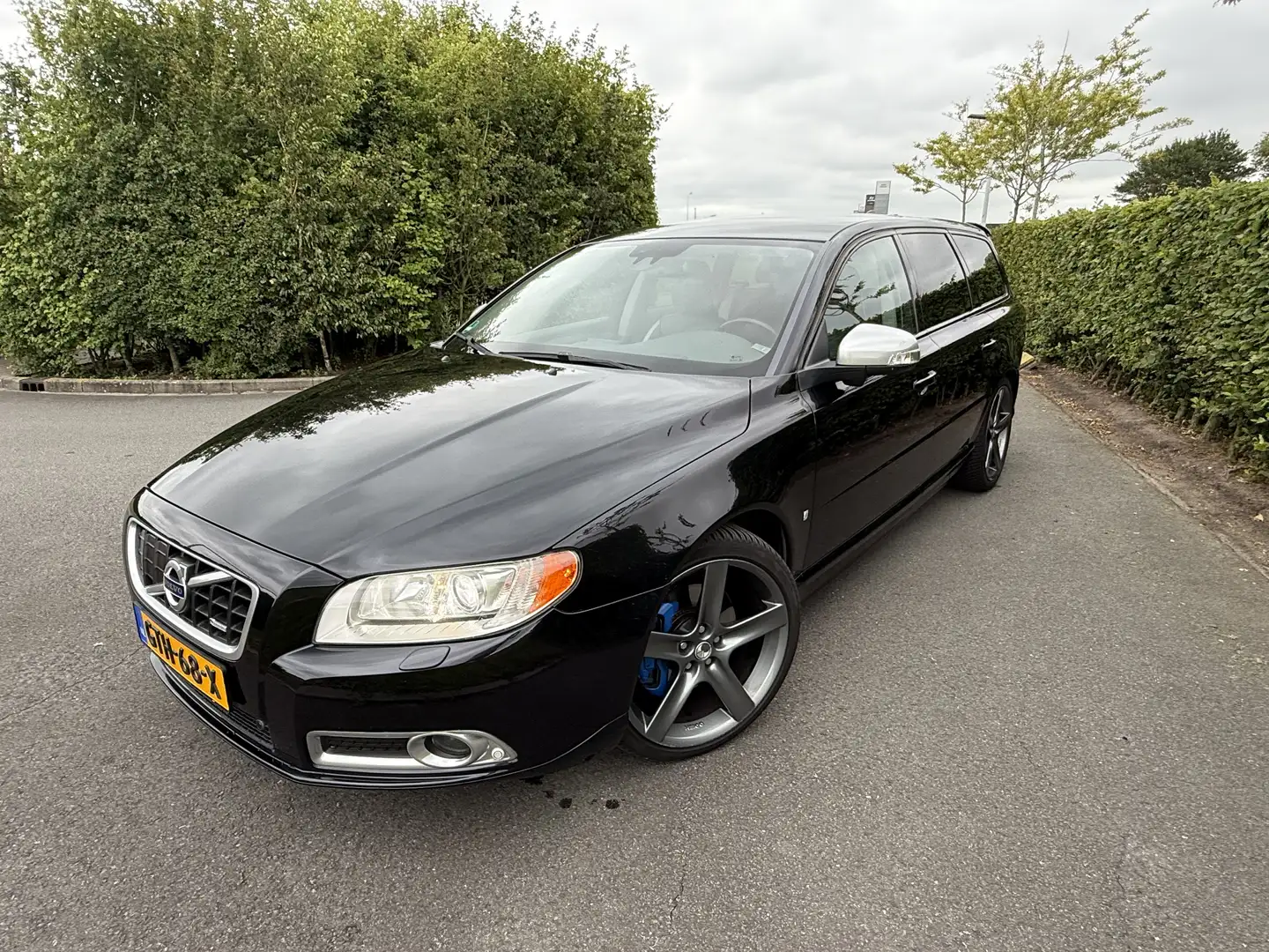 Volvo V70 Heico Sportiv limited Edition 30-100 Youngtimer Zwart - 1