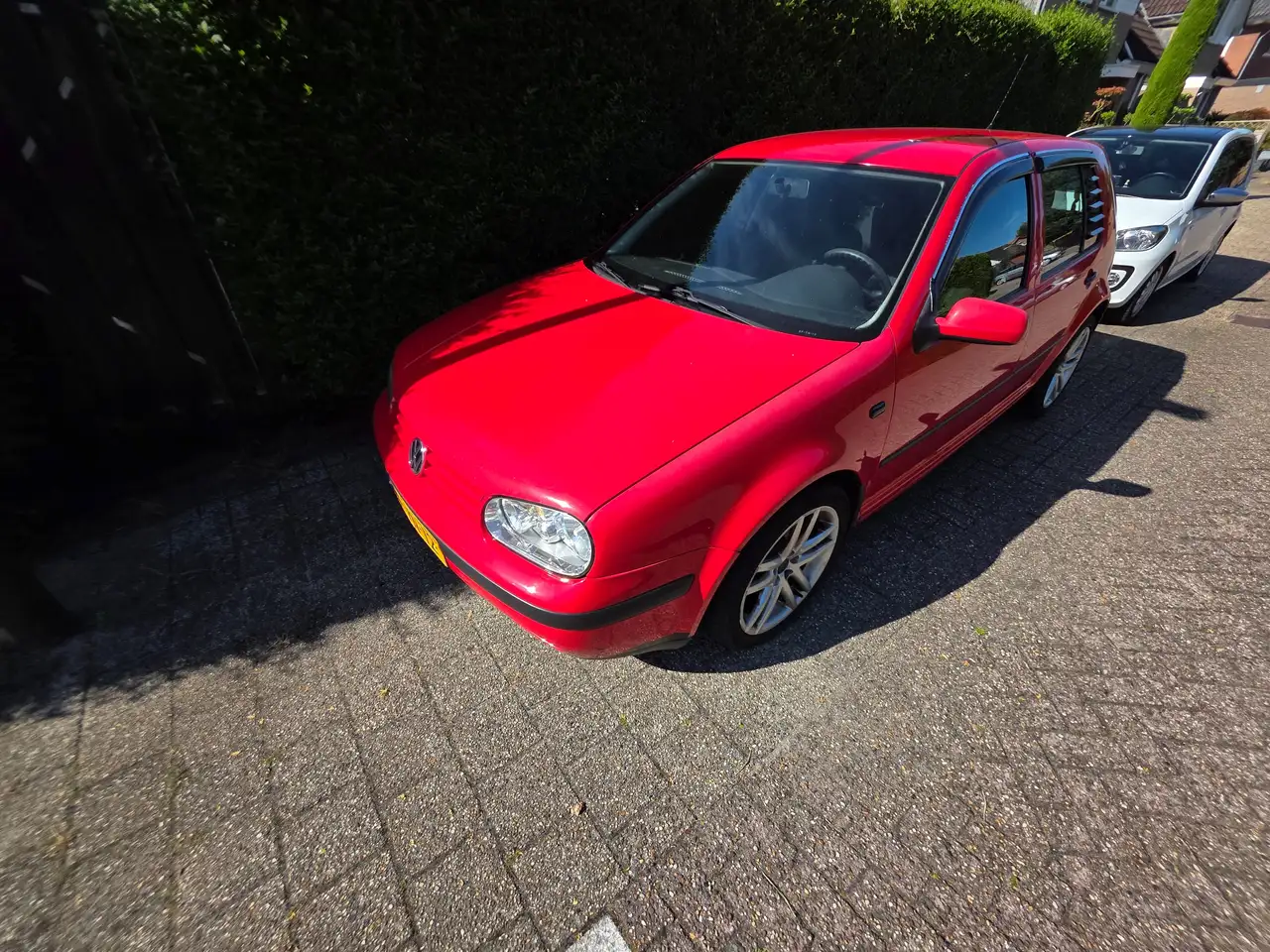 Volkswagen Golf 1.4-16V, foto 1