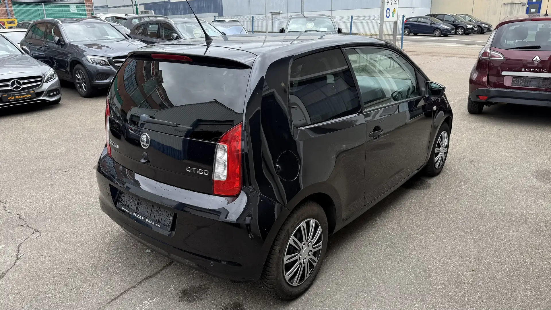 Skoda Citigo Elegance URBAN 2.Hand Klima PDC NEU TÜV Black - 2