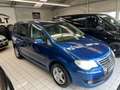 Volkswagen Touran Highline*TÜVneu*Sitz-H*Klima*S-Dach*Navi* Blau - thumbnail 1