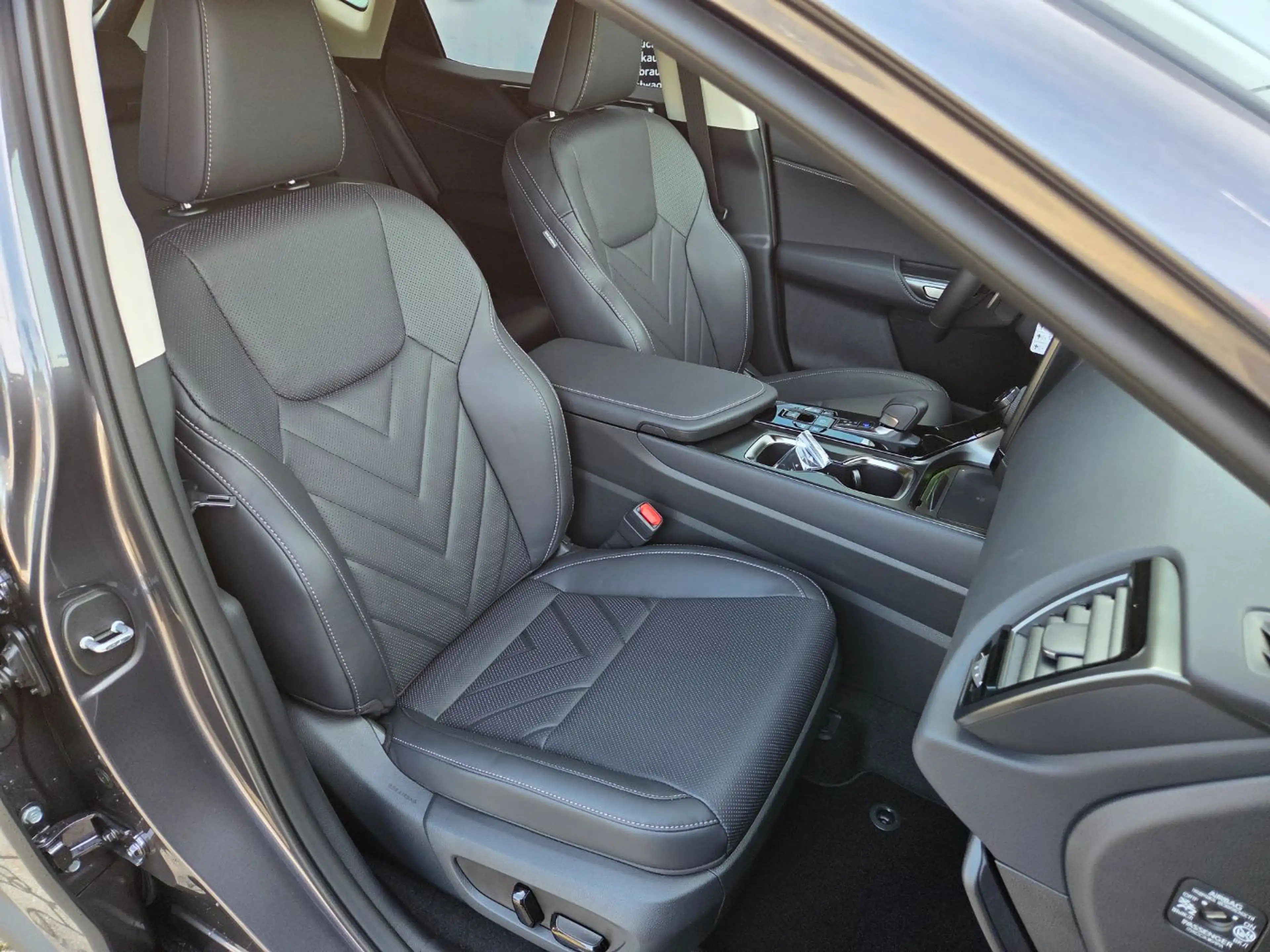Lexus NX 450h+ NX 450h Advantage (E-Four) Mark Levinson — photo 11