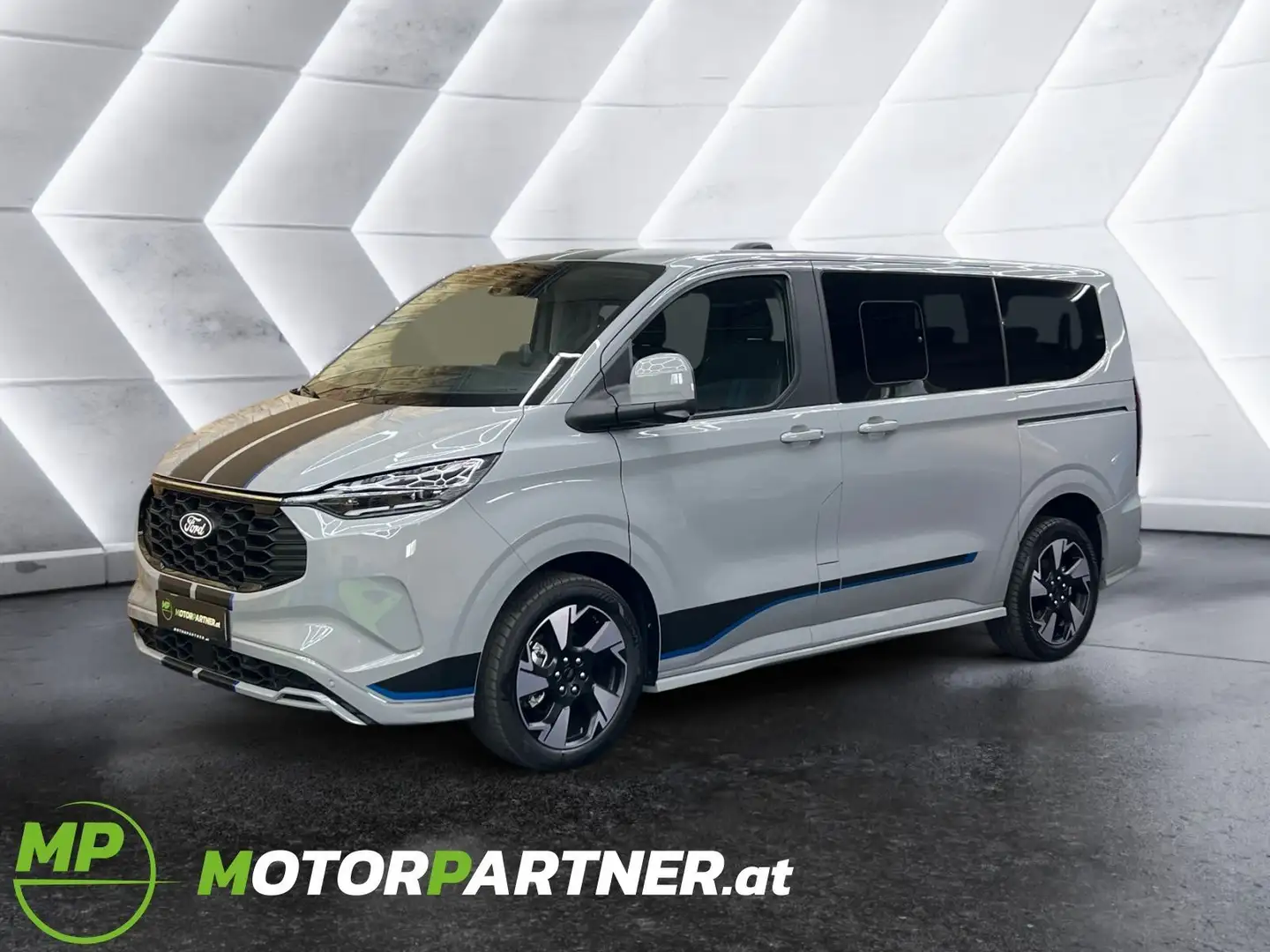 Ford Tourneo Custom L1 Sport | PHEV | Bus 8-Sitze | Sofort verfügbar Grau - 1