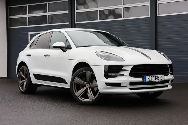 Porsche Macan AWD/SHZ/CarPlay/Kamera/SPUR/TOTW/R21
