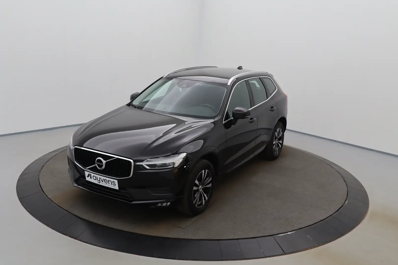 Volvo XC60 2.0 D4 Momentum Pro Geartr. Business LEDER/CUIR LE Noir - 1