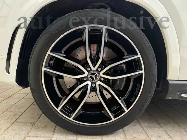 Mercedes-Benz GLE view 11