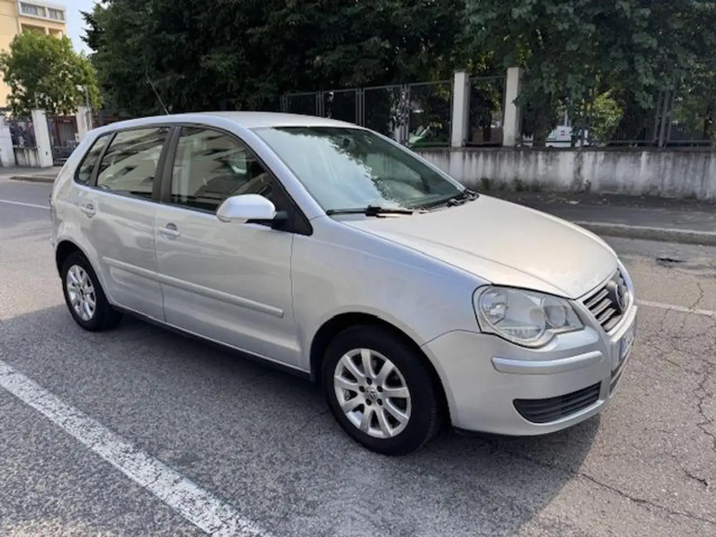 Volkswagen Polo BENZINA  5 PORTE  !!!! Argento - 1