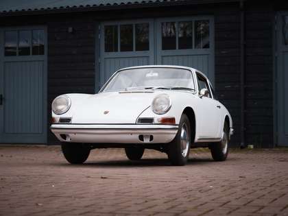 Porsche 911 1965 very early chassisnumber