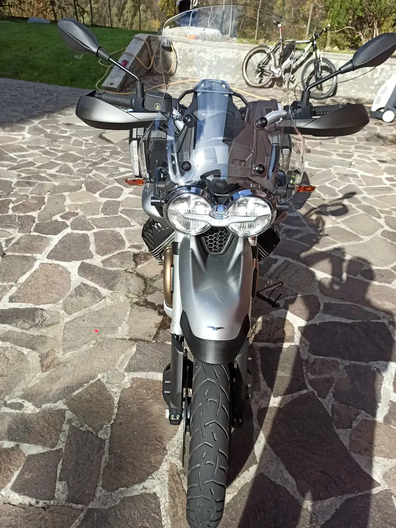 Moto Guzzi V 85 85tt Gris - 2