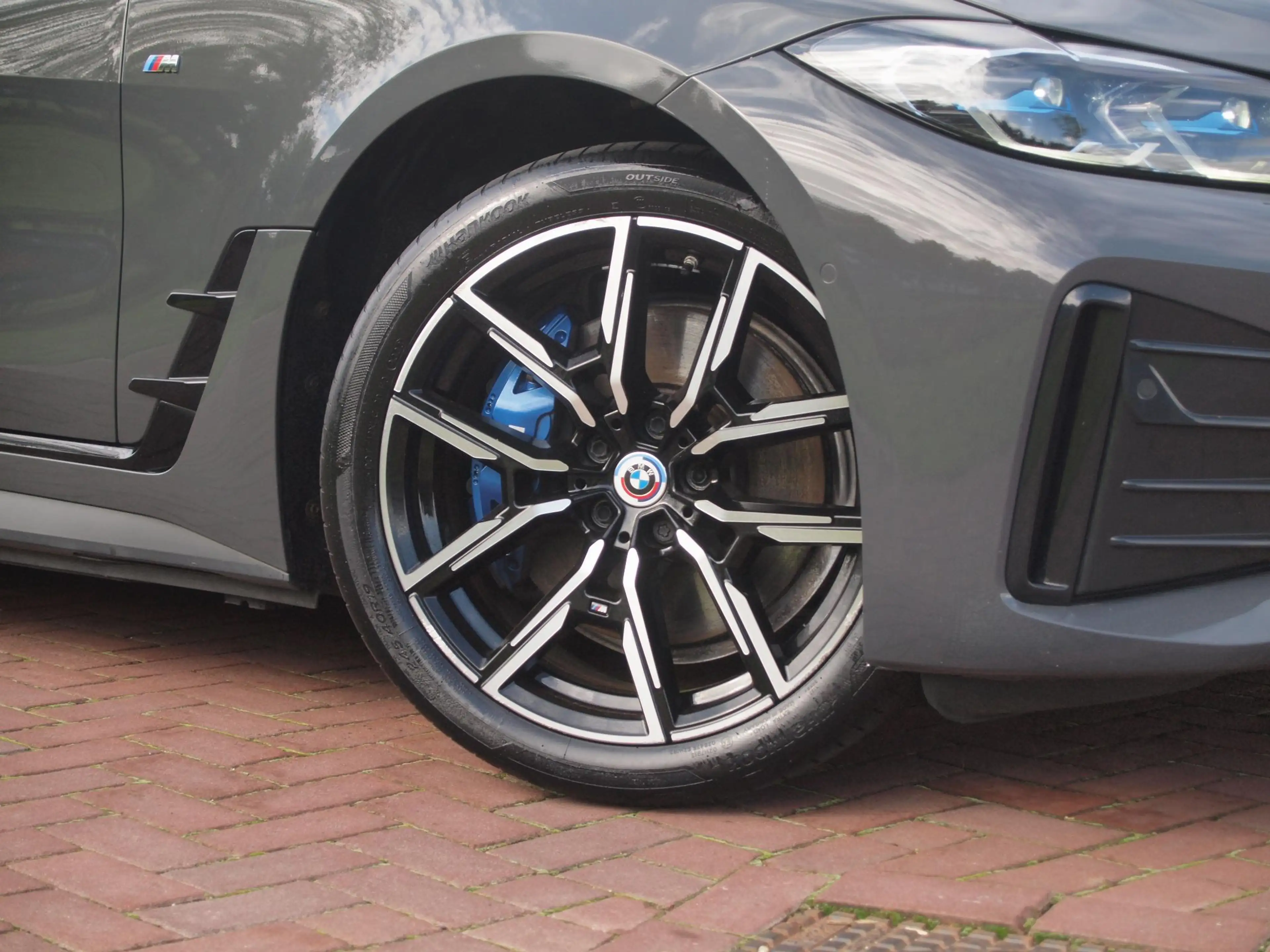 BMW i4 eDrive40 High Executive 84 kWh | M-Pakket | Schuif — photo 12