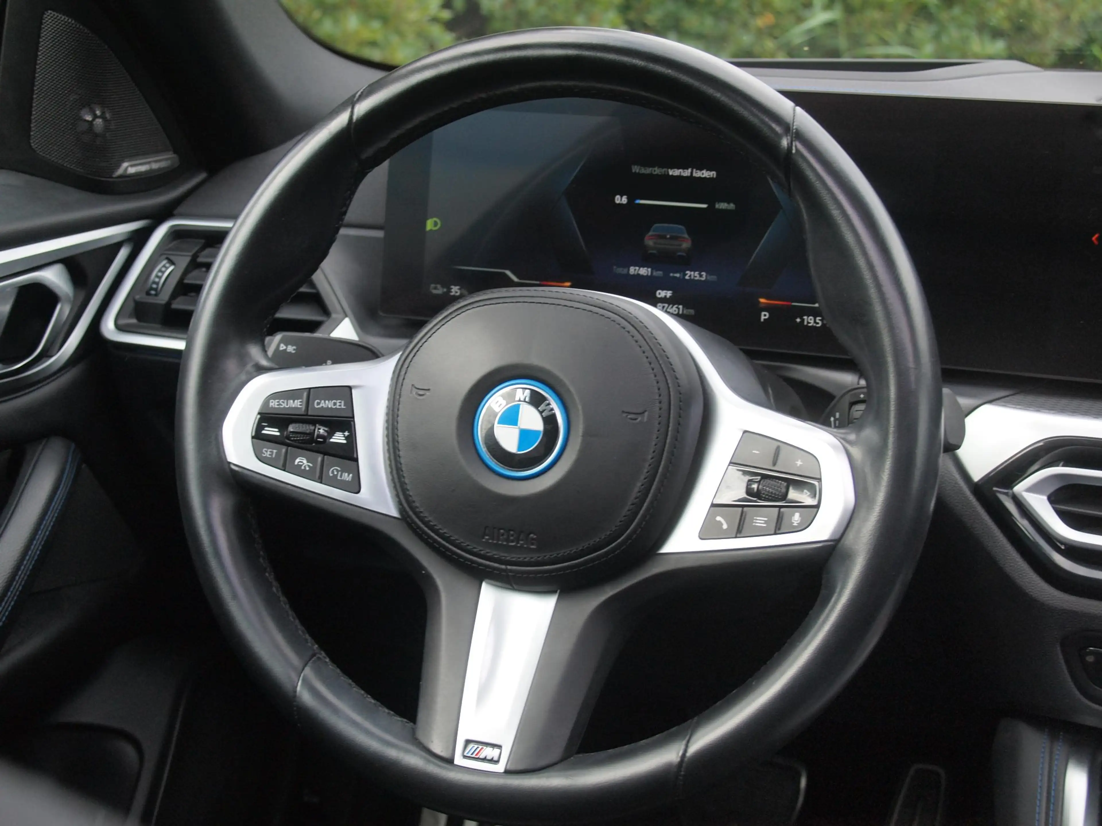 BMW i4 eDrive40 High Executive 84 kWh | M-Pakket | Schuif — photo 18