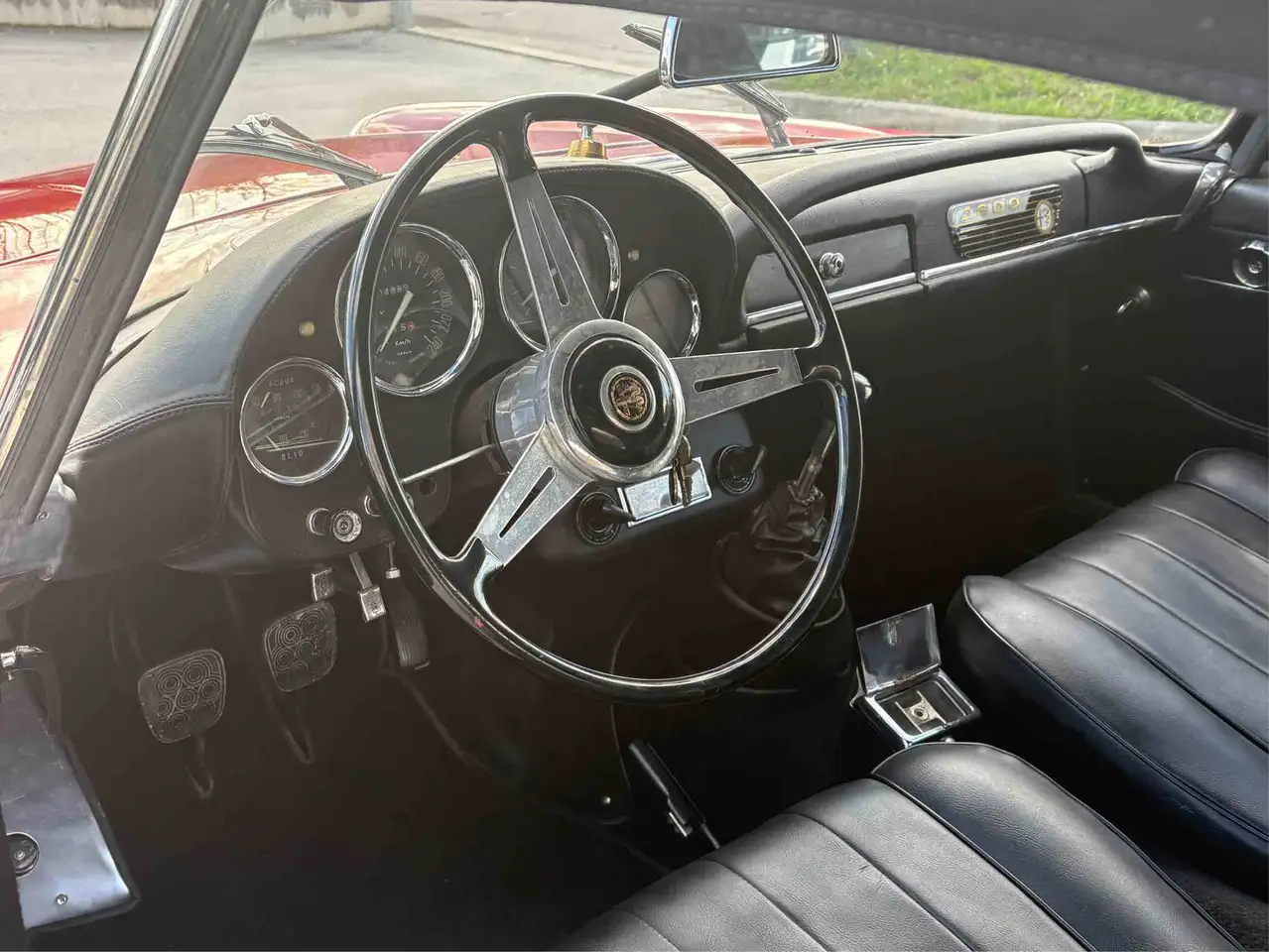 Alfa Romeo Spider 2600 TOURING SUPERLEGGERA-RESTAURO COMPLETO-, foto 9
