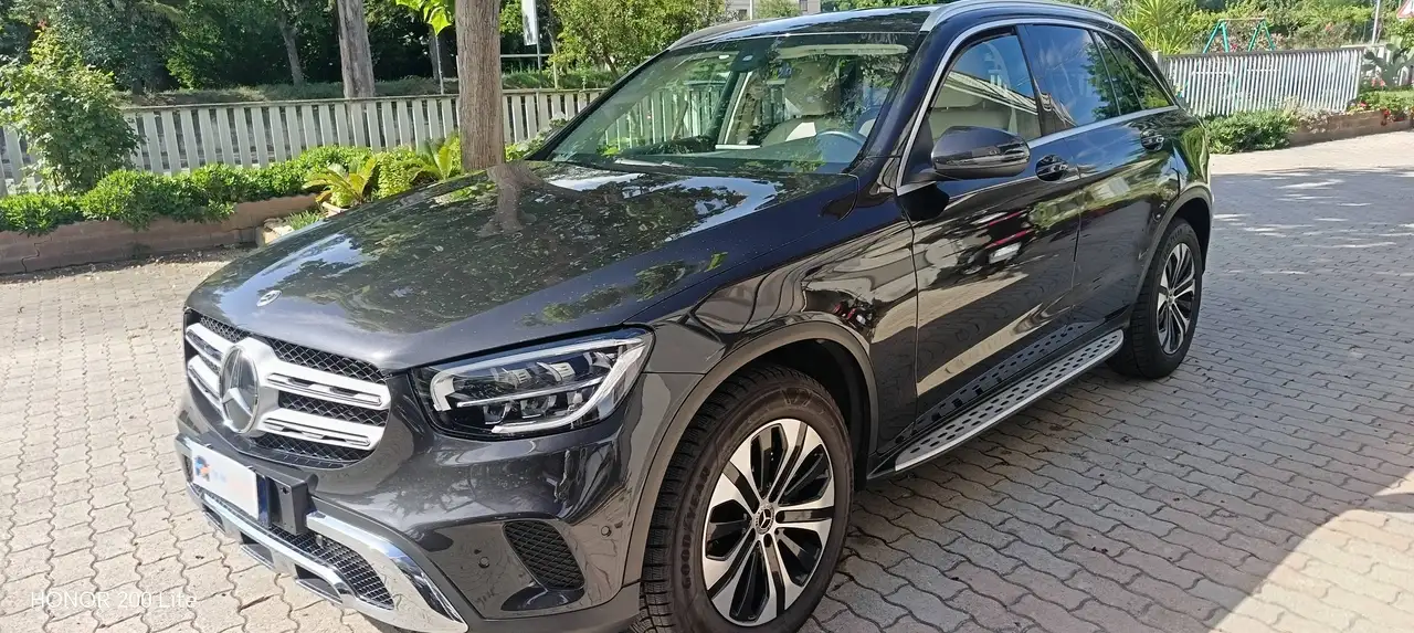 Mercedes-Benz GLC 220