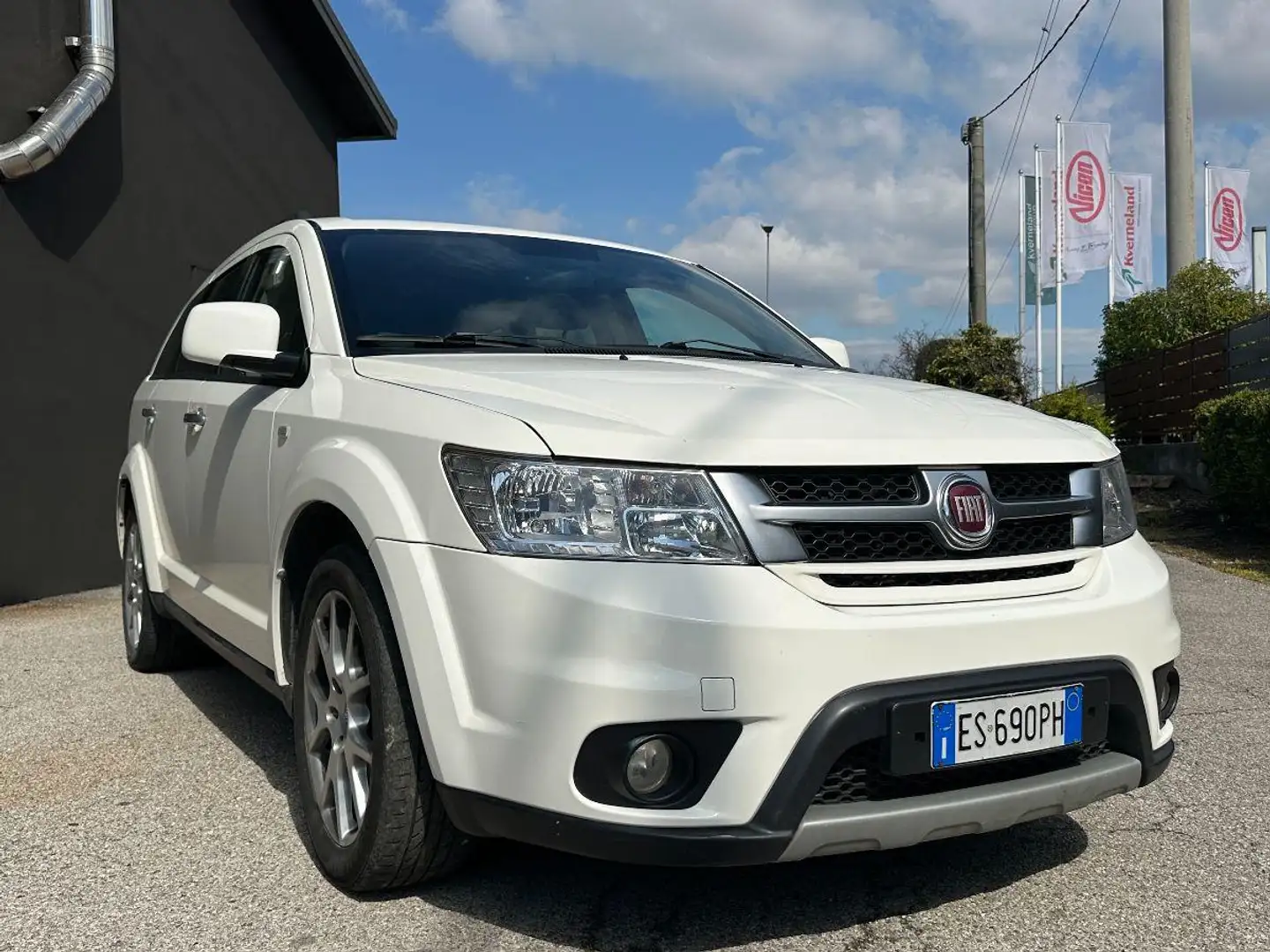 Fiat Freemont 2.0 Mjt 170 CV 4x4 aut. Park Avenue Blanc - 1