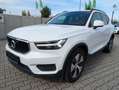 Volvo XC40 2WD Weiß - thumbnail 2