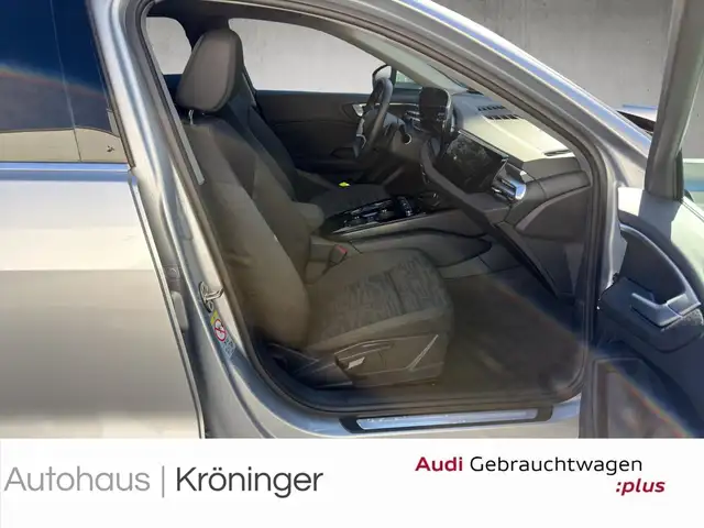 Audi A5 view 9