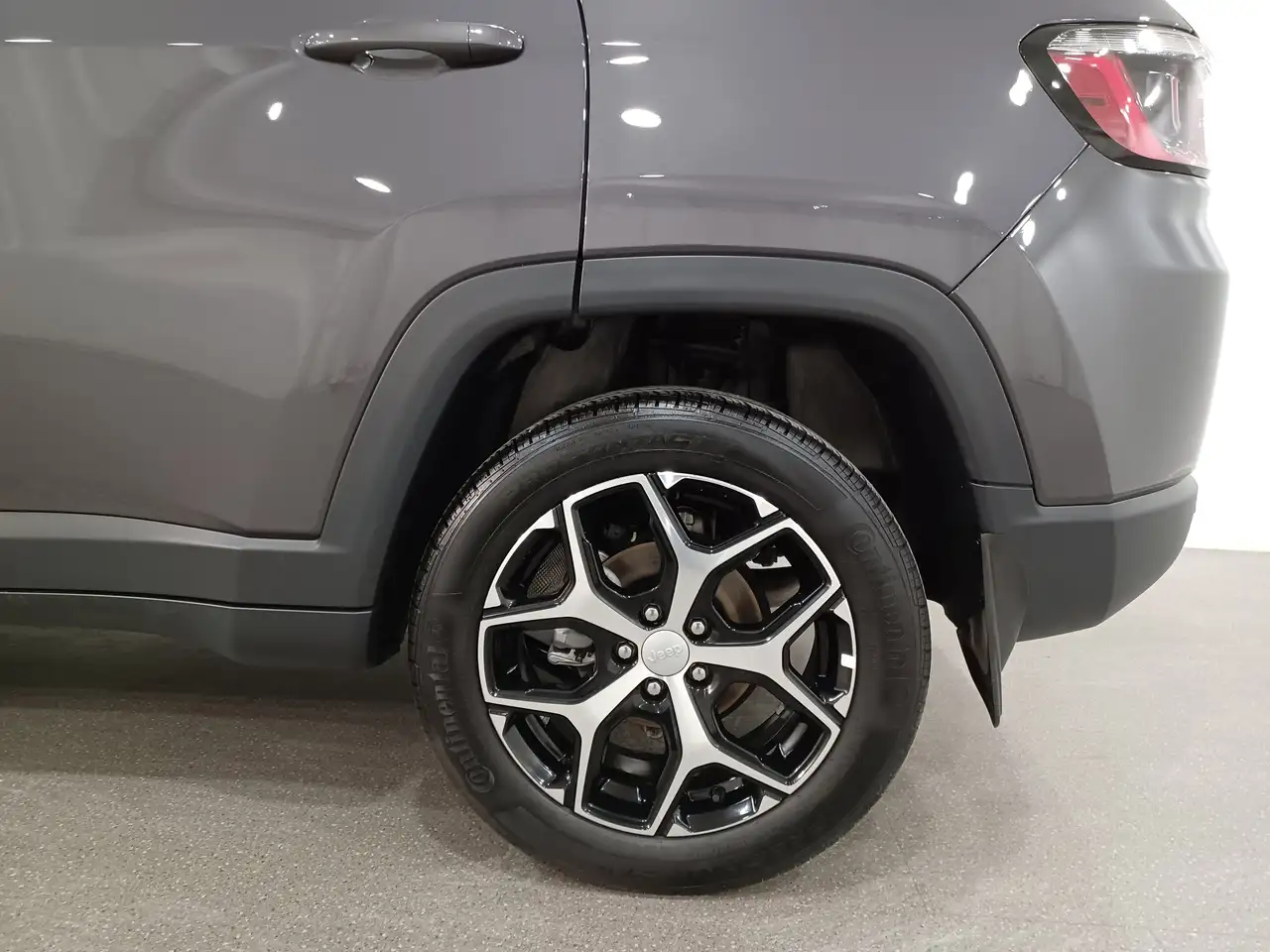 Jeep Compass снимка Jeep Compass