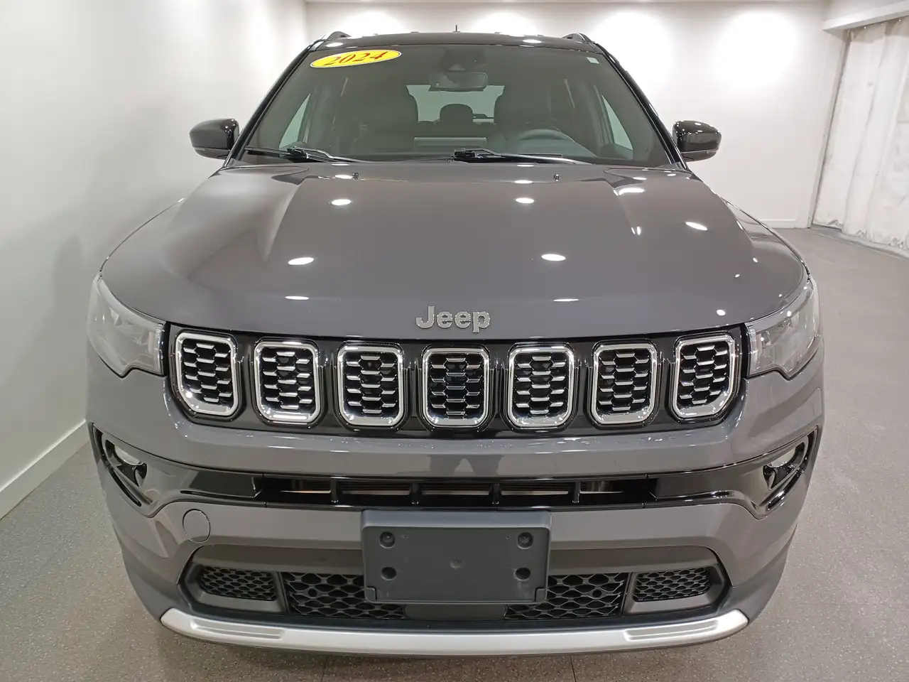 Jeep Compass снимка Jeep Compass