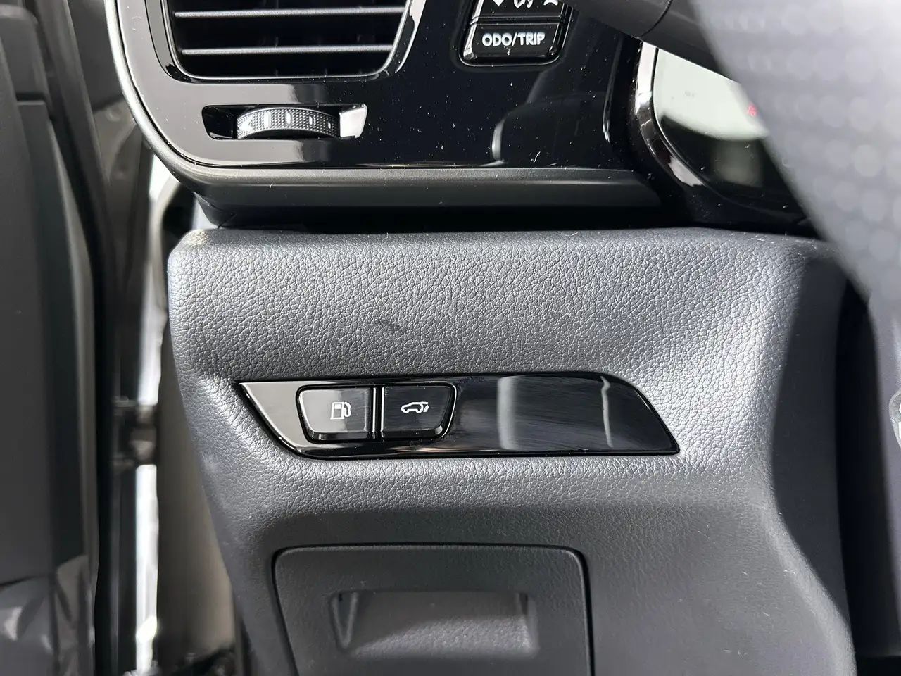 Lexus NX снимка Lexus NX