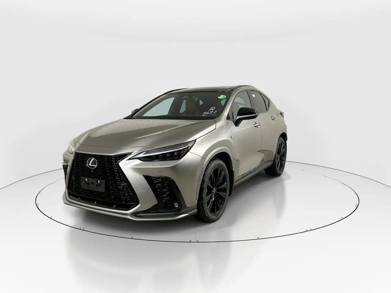 Lexus NX снимка Lexus NX