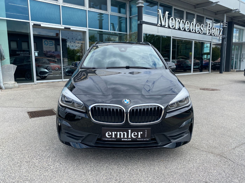 BMW 218 d Gran Tourer — photo 3