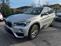 BMW X1 xDrive18d Advantage Grau - thumbnail 1