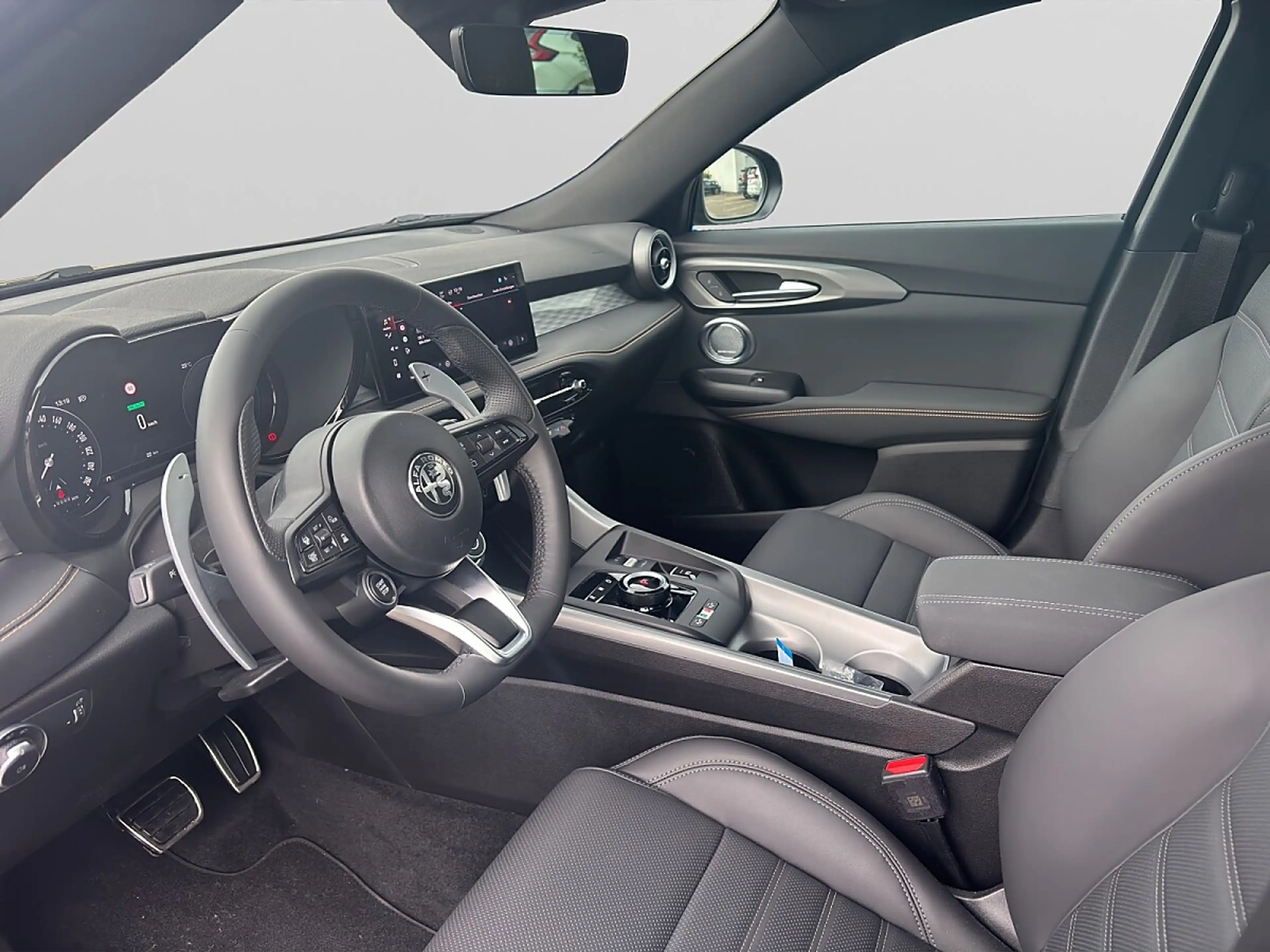 Alfa Romeo Tonale 1.5 Mild Hybrid Basis (EURO 6e) — photo 9